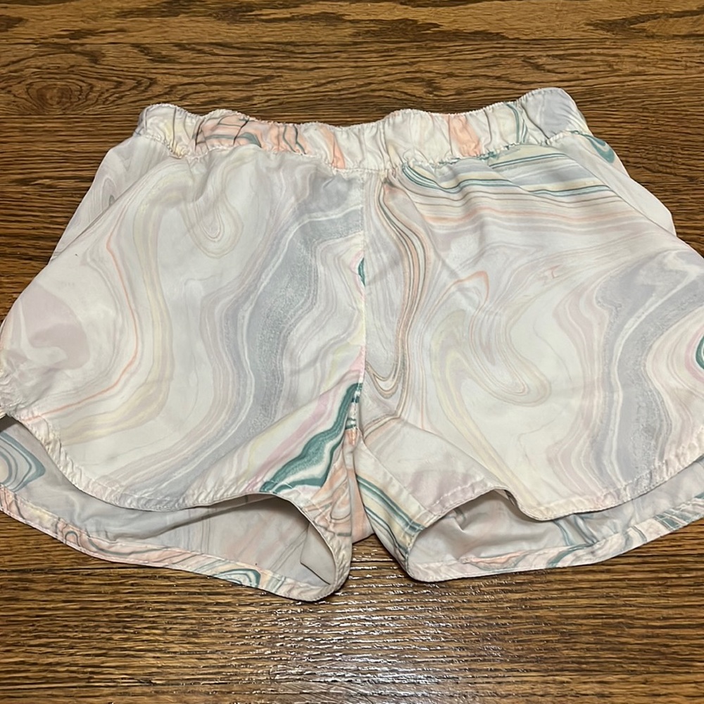 Marble athletic shorts